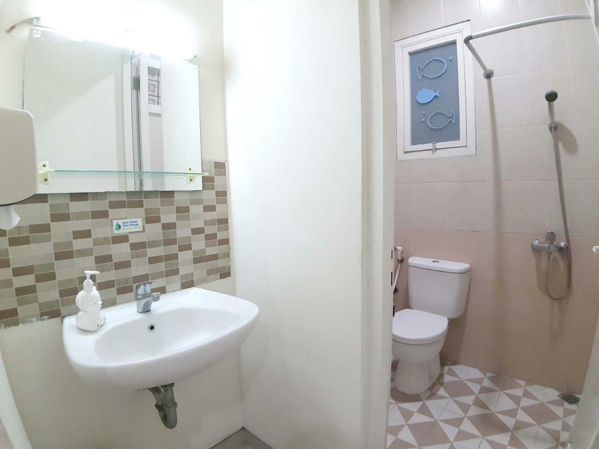 Ikiru To Live Hotel Surabaya Exterior photo