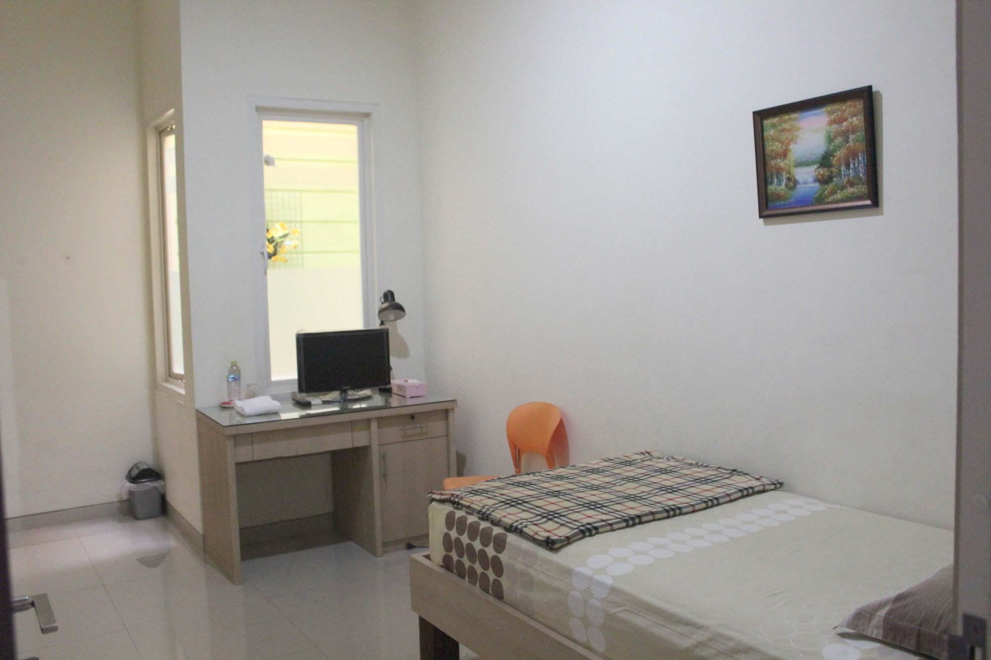 Ikiru To Live Hotel Surabaya Exterior photo